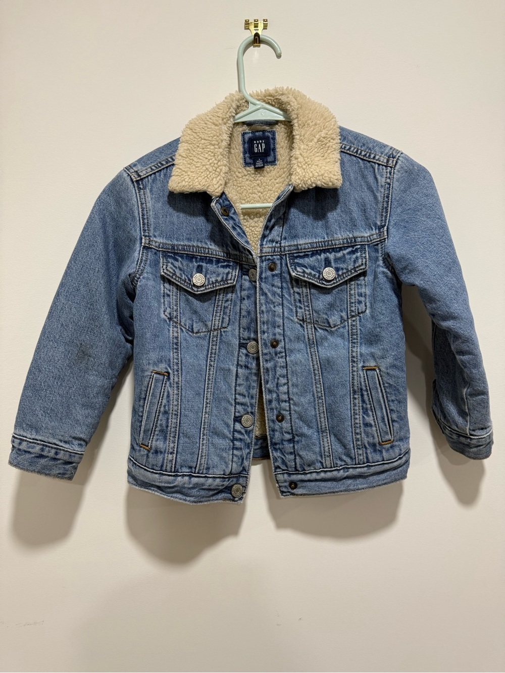 GAP Kids Light Blue Denim Jacket with Cream Sherpa Collar